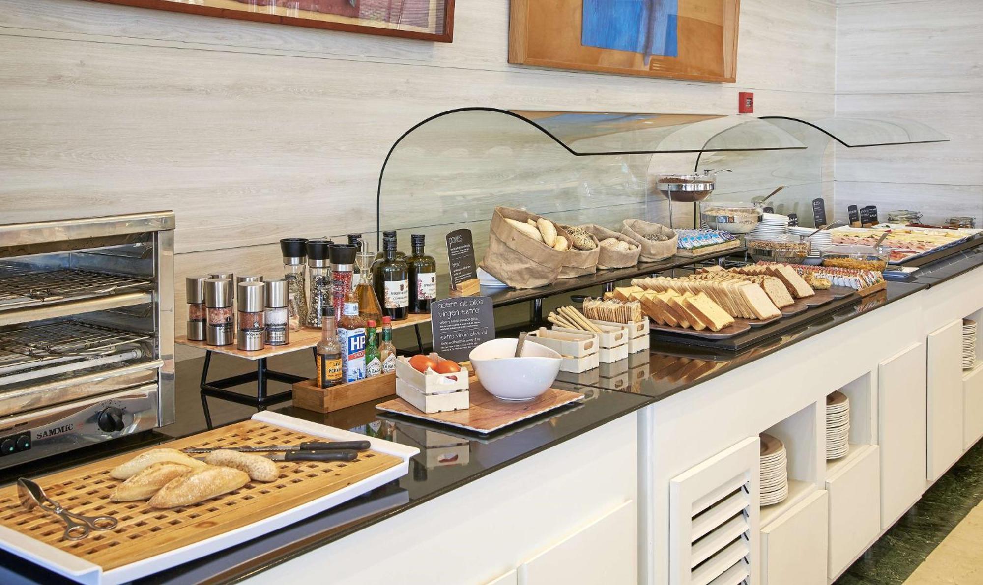 Nh Center Hotel Valenza